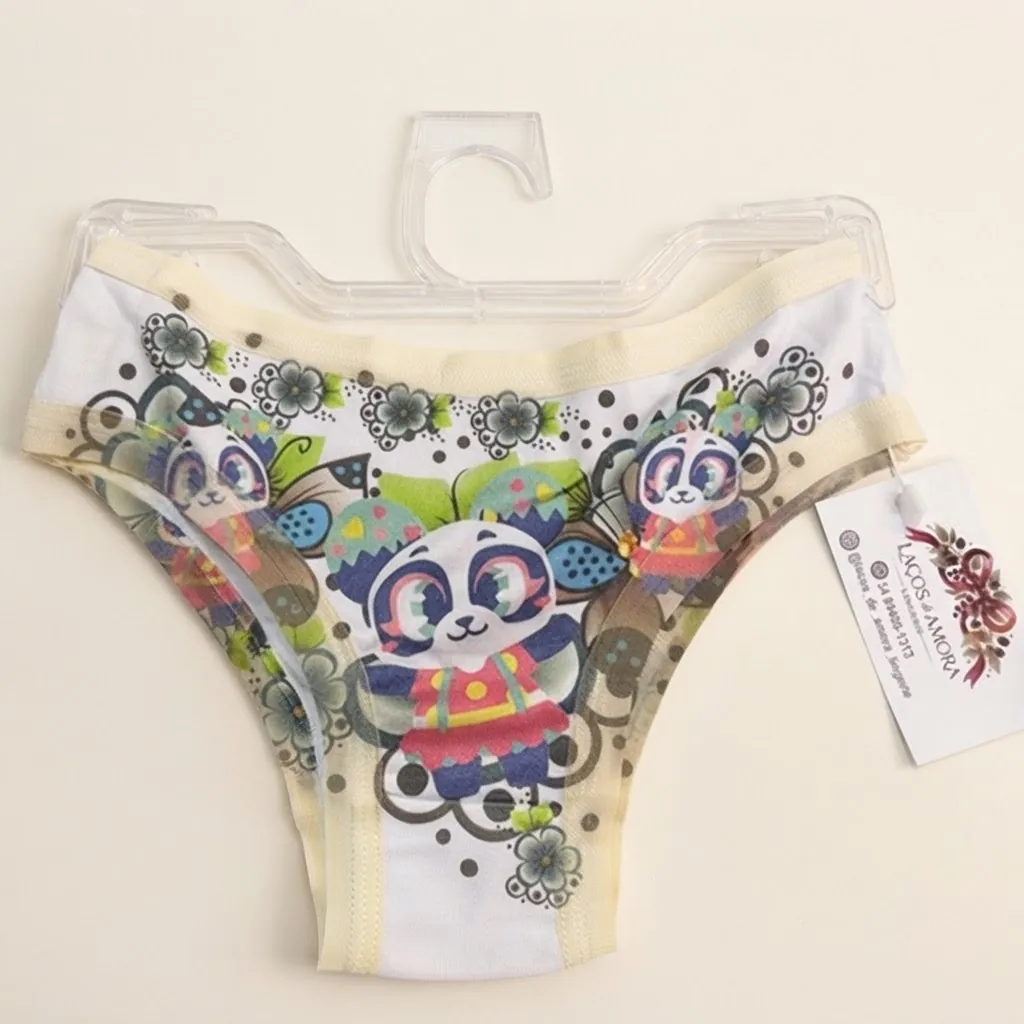 Calcinha infantil com estampa de pandas